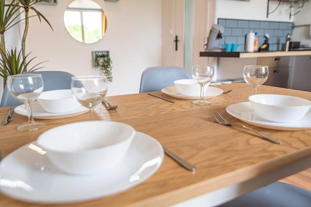 "Le Chaleureux" Appartement Pour 4 Personnes Isles-sur-Suippe Exterior foto
